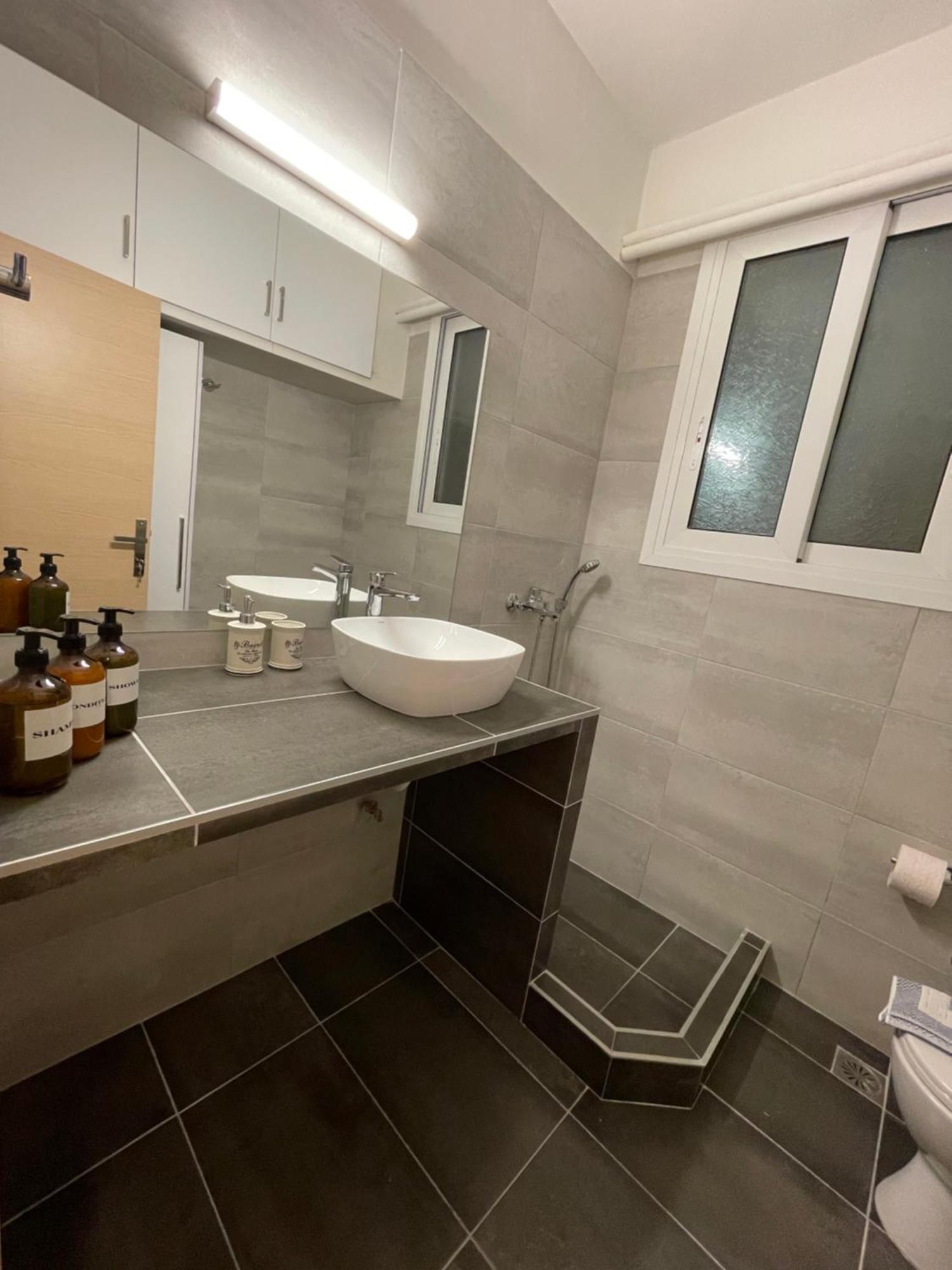 אתונה Cute Studio Near Acropolis מראה חיצוני תמונה